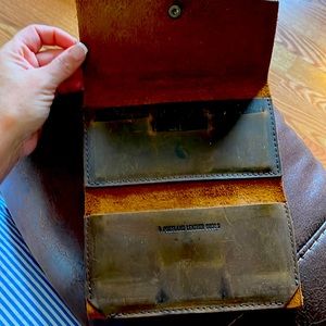 Portland Leather Co wallet in good used condition beautiful wallet